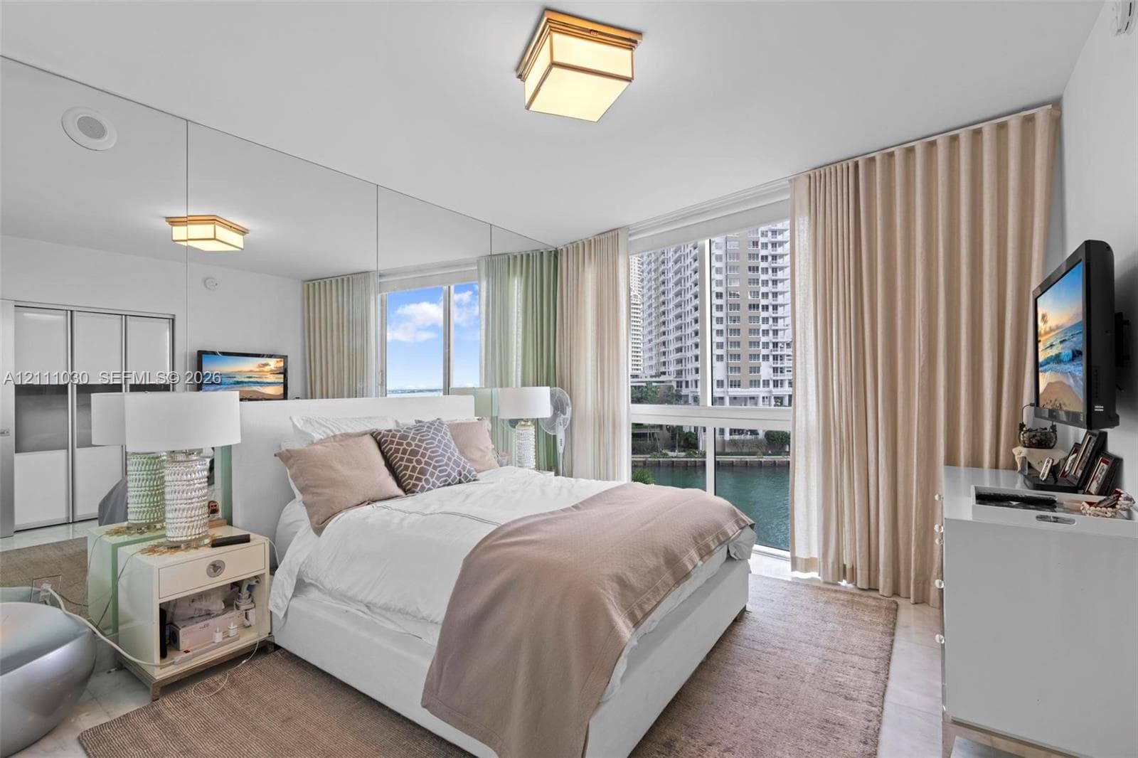 Icon Brickell II · #501 in Miami - Photo 15