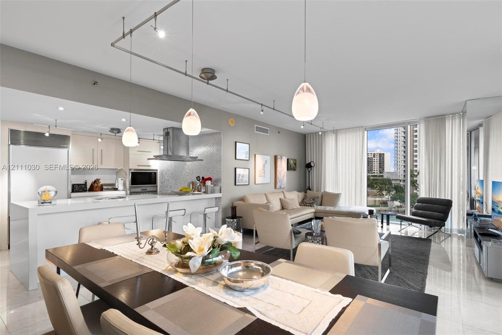 Icon Brickell II · #501 in Miami - Photo 8