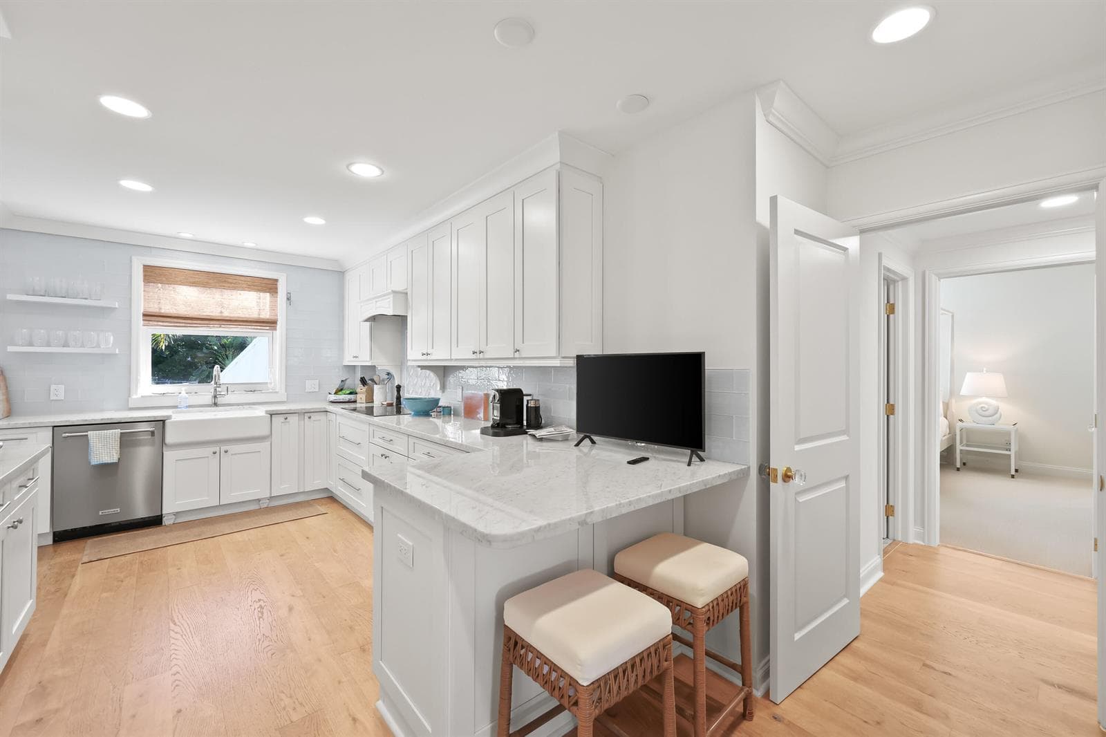 Kitchen with bar seating