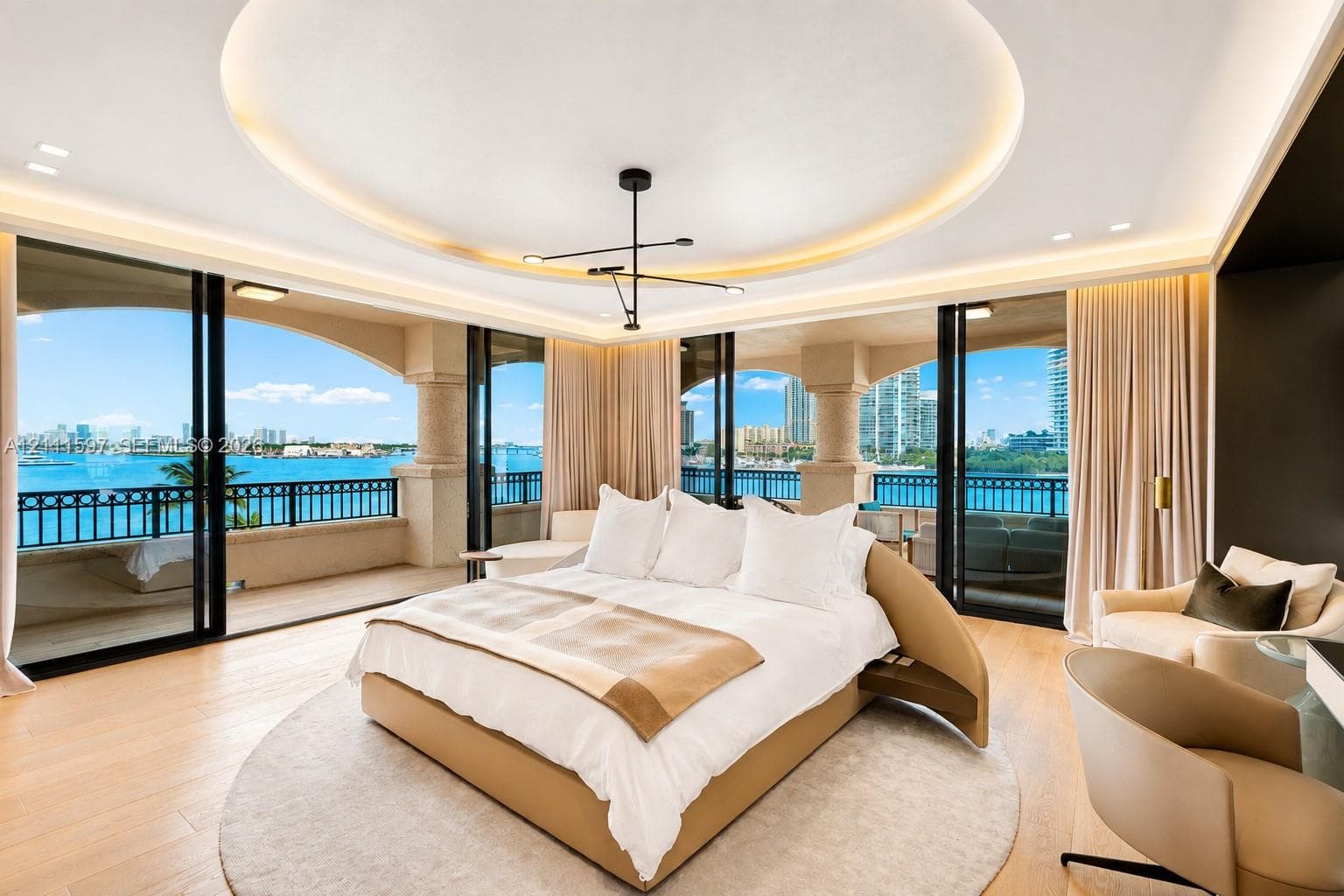 Palazzo Della Luna · #6843 in Miami Beach - Photo 6