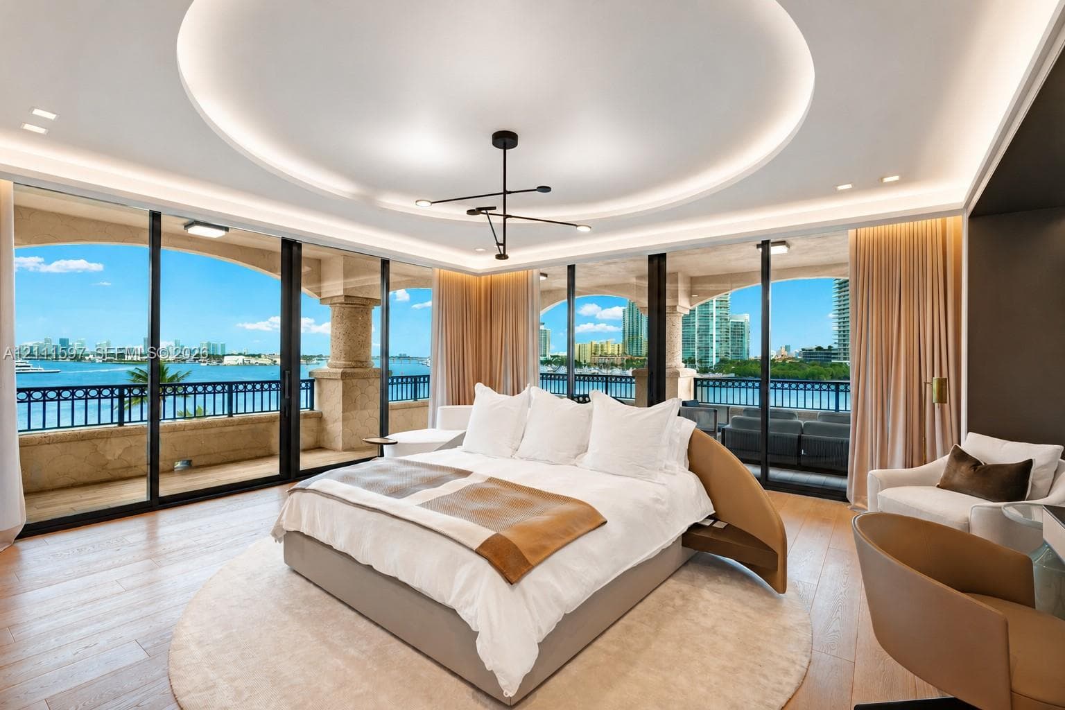 Palazzo Della Luna · #6843 in Miami Beach - Photo 17
