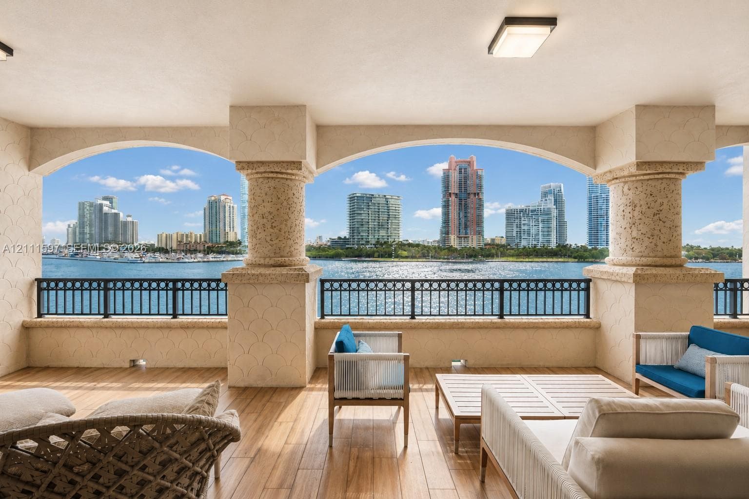Palazzo Della Luna · #6843 in Miami Beach - Photo 18