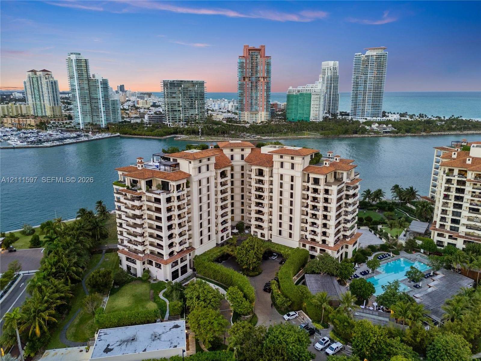 Palazzo Della Luna · #6843 in Miami Beach - Photo 11