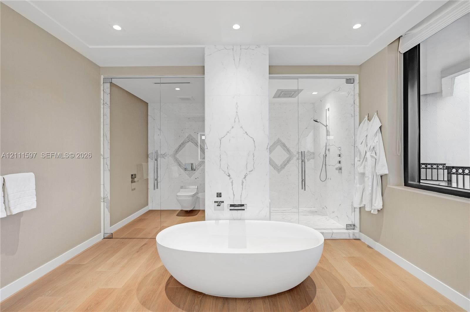 Palazzo Della Luna · #6843 in Miami Beach - Photo 19