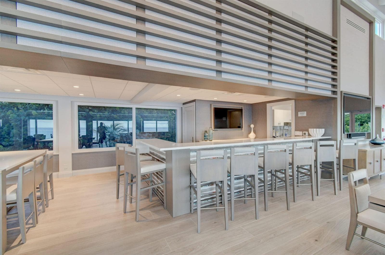 52-web-or-mls-57-web-or-mls-70_56_63_dsc
