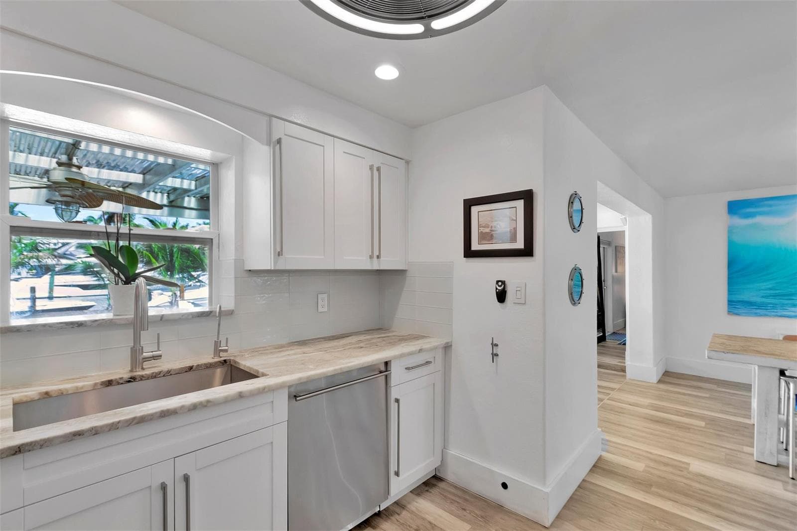 Kitchen Water View