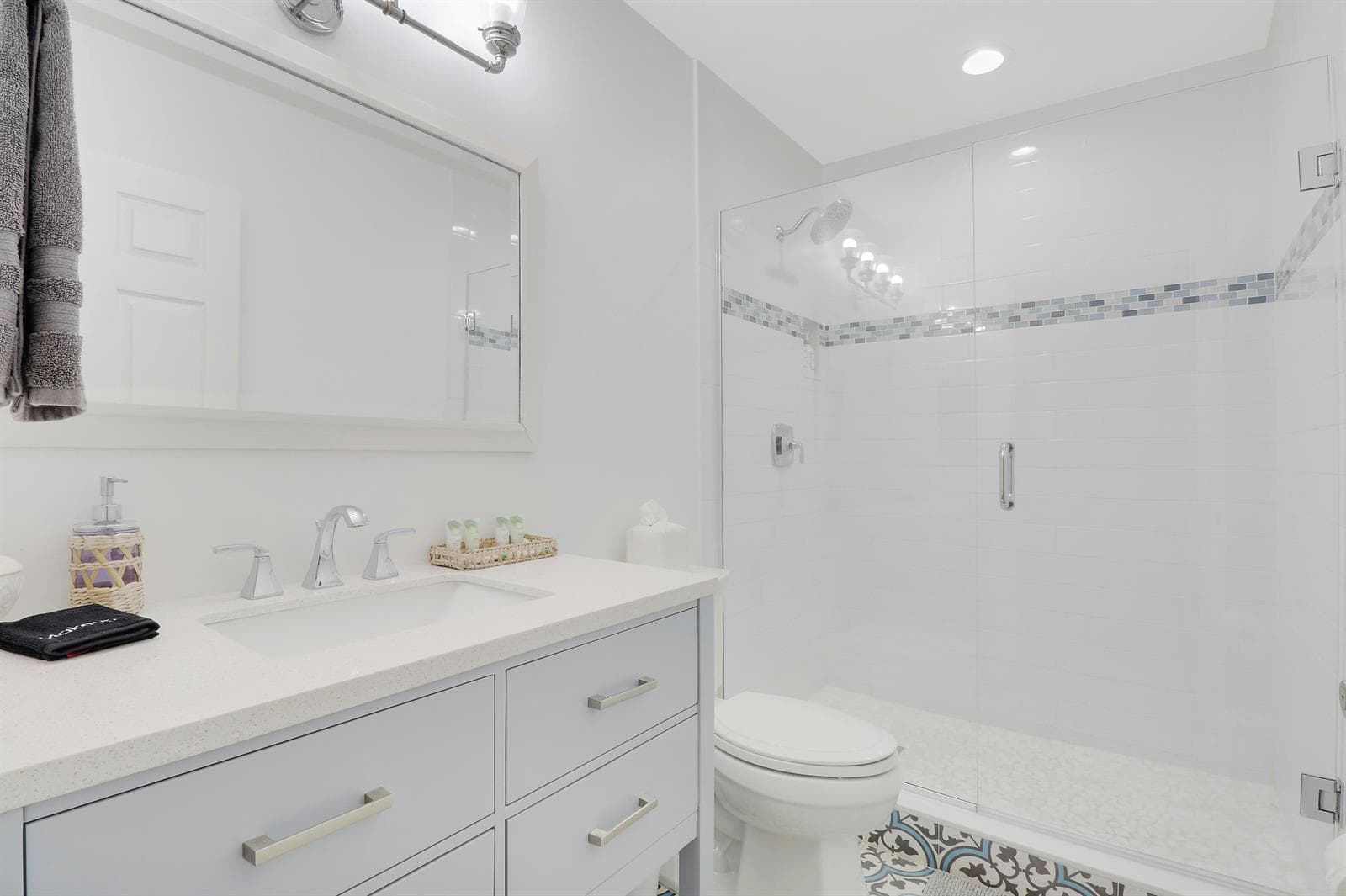 Primary 1 Bathroom