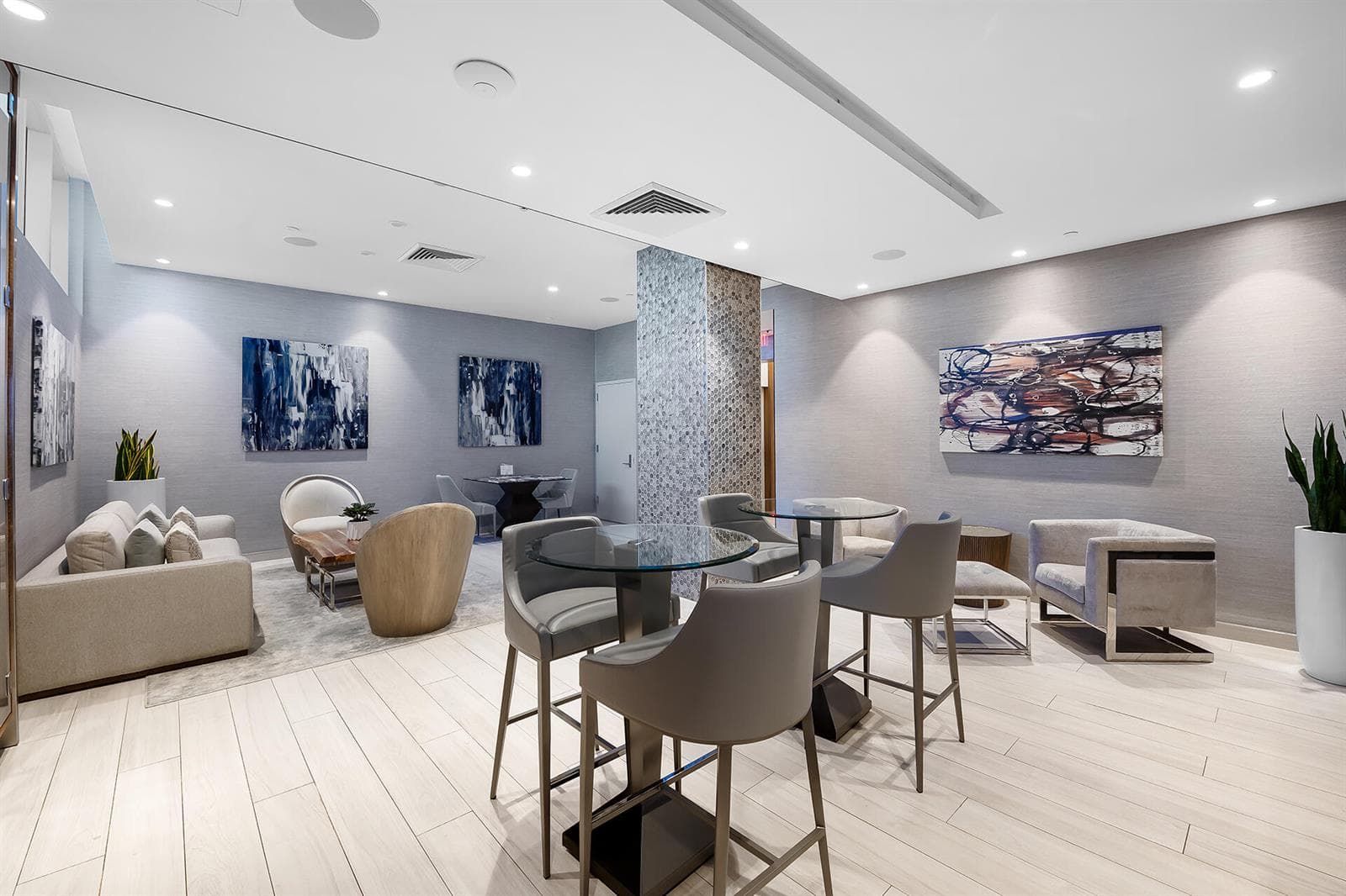 Paramount amenities Fort Lauderdale-37