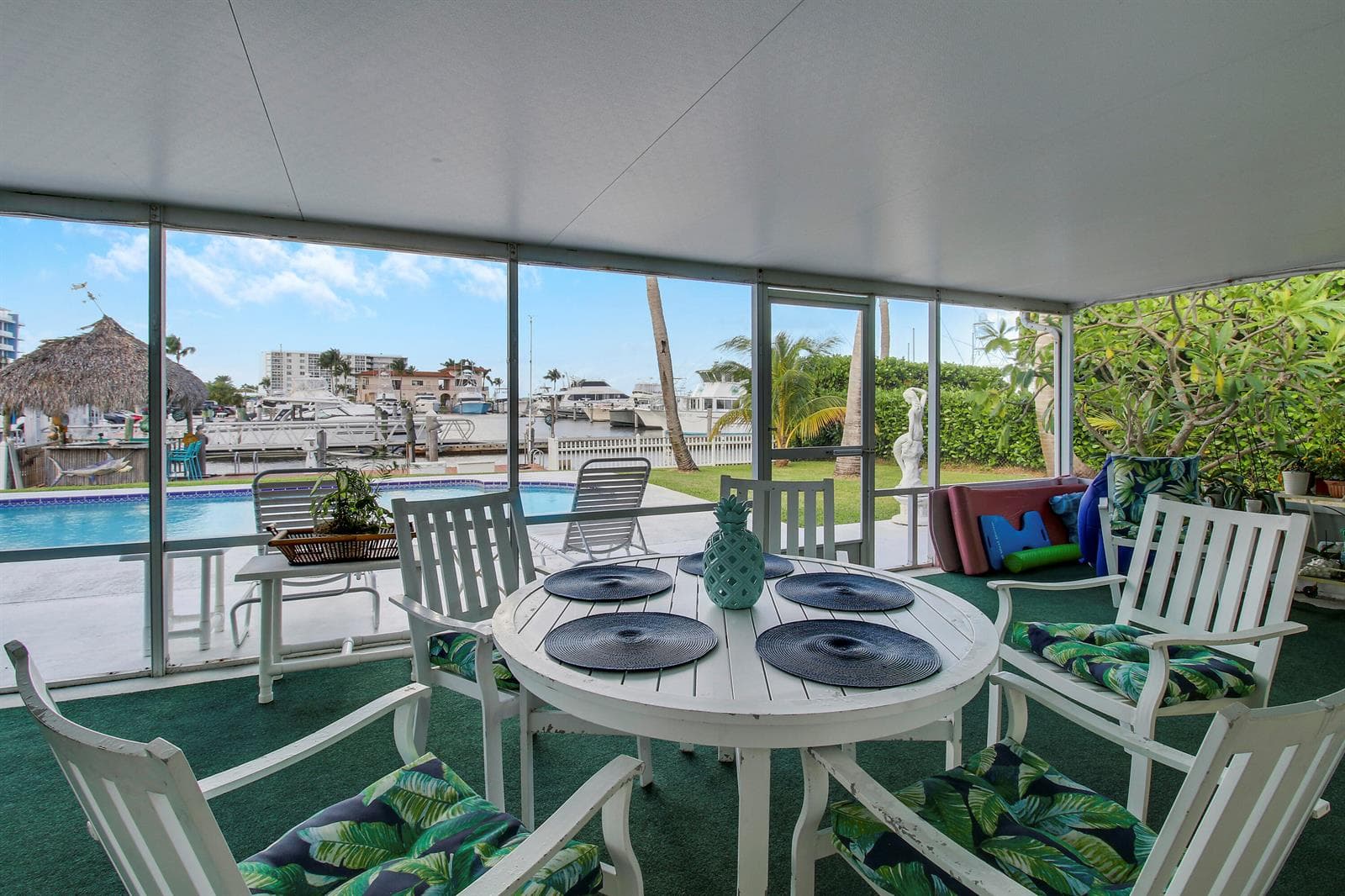 Screened Patio