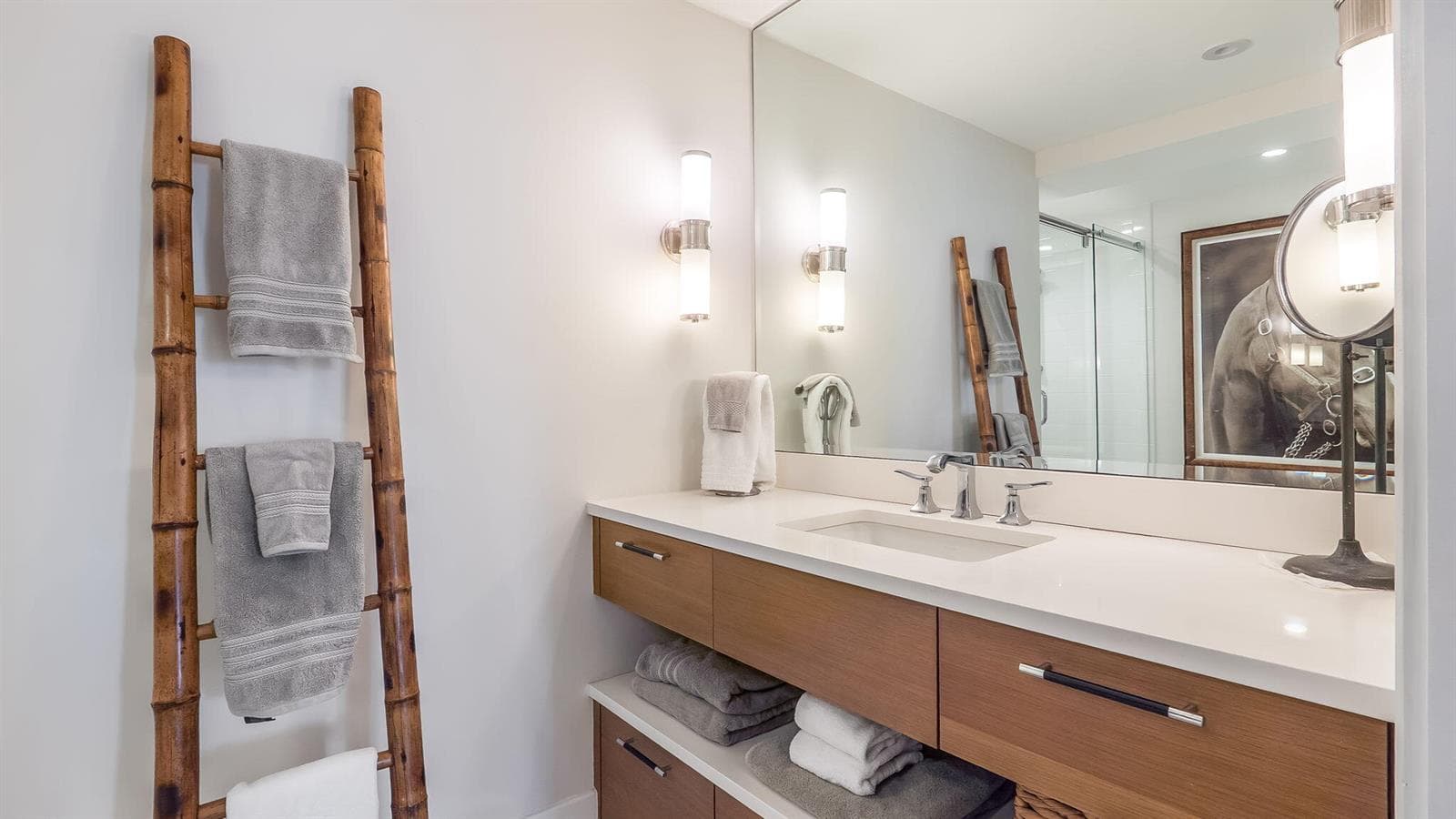 Primary Suite - Bath #2