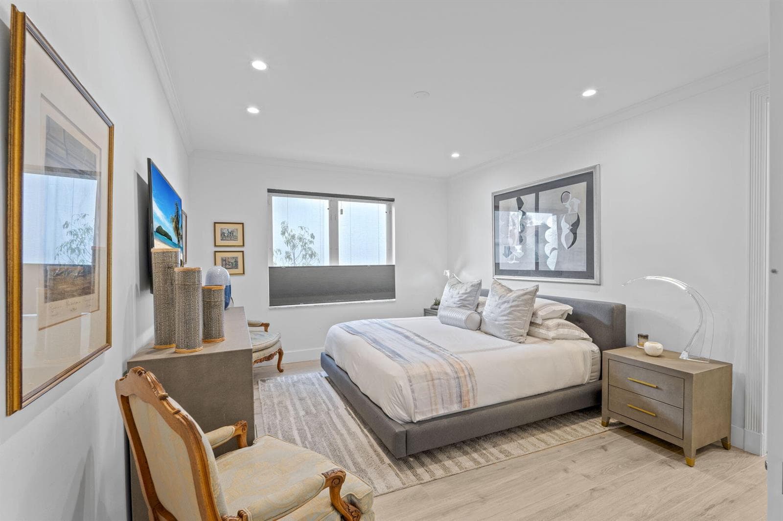 30-web-or-mls-A7408983