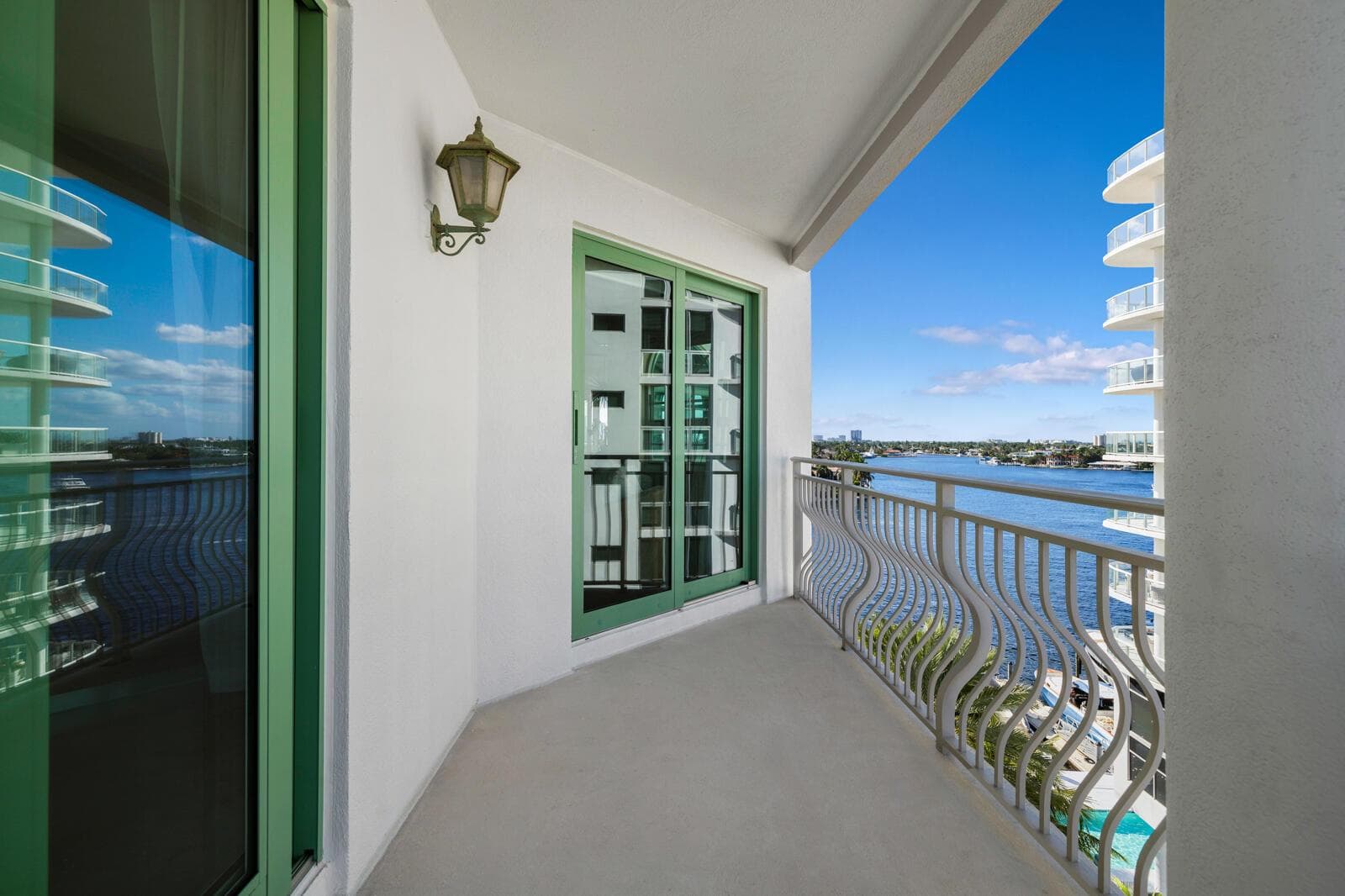 Balcony 2