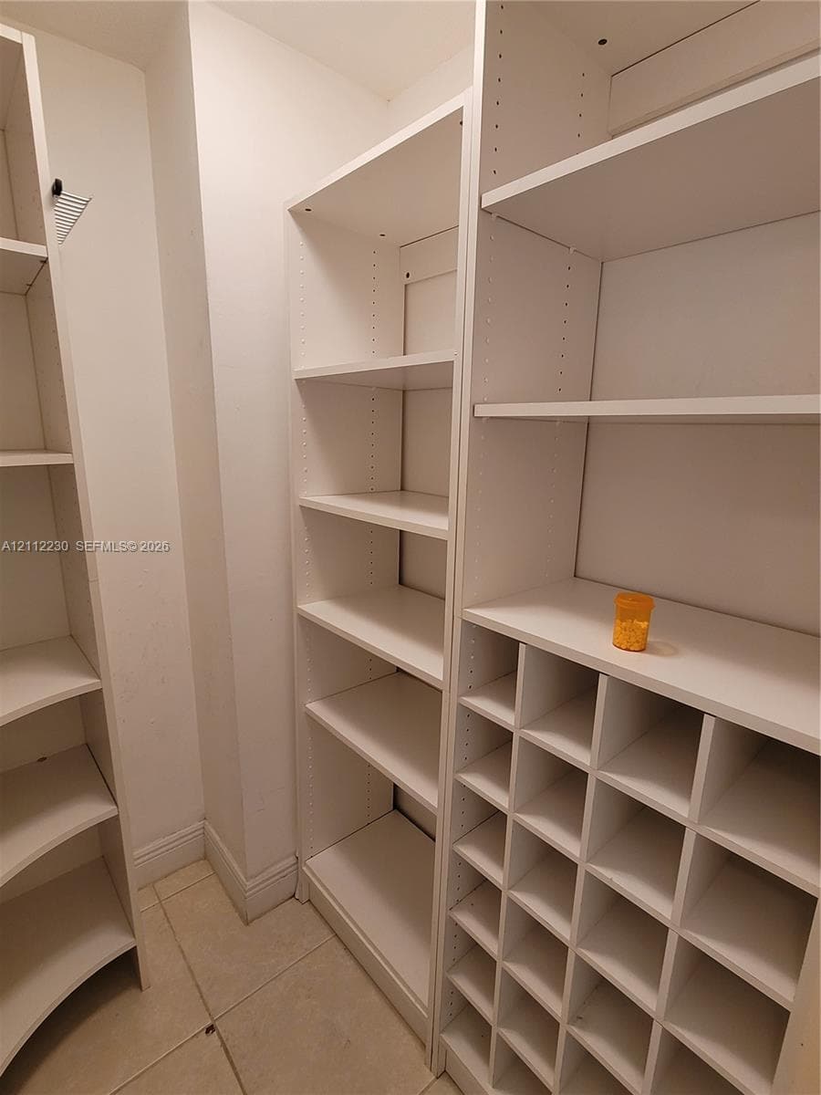 HARDING HALL CONDOMINIUM · #204 in Miami Beach - Photo 4