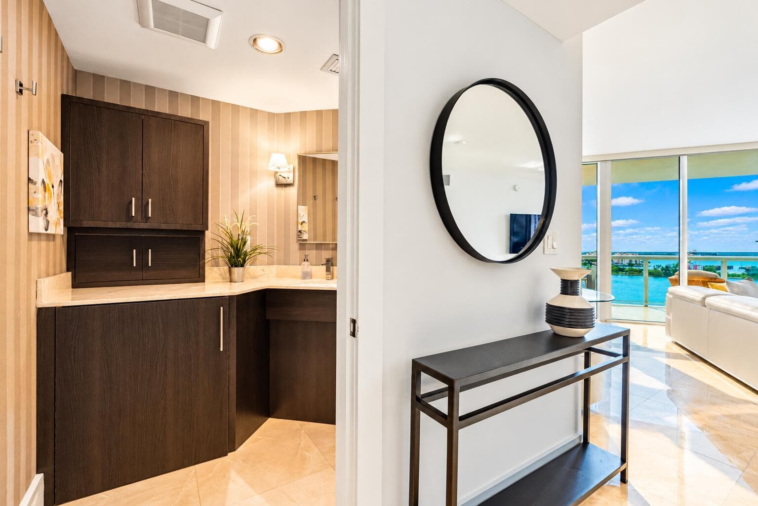 Half bath FOYER