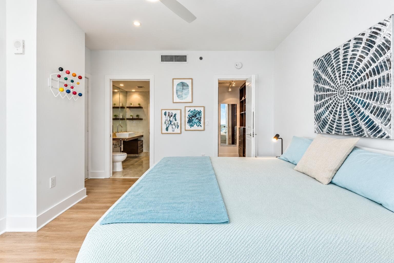 Guest Bedroom with Spa Ensuite