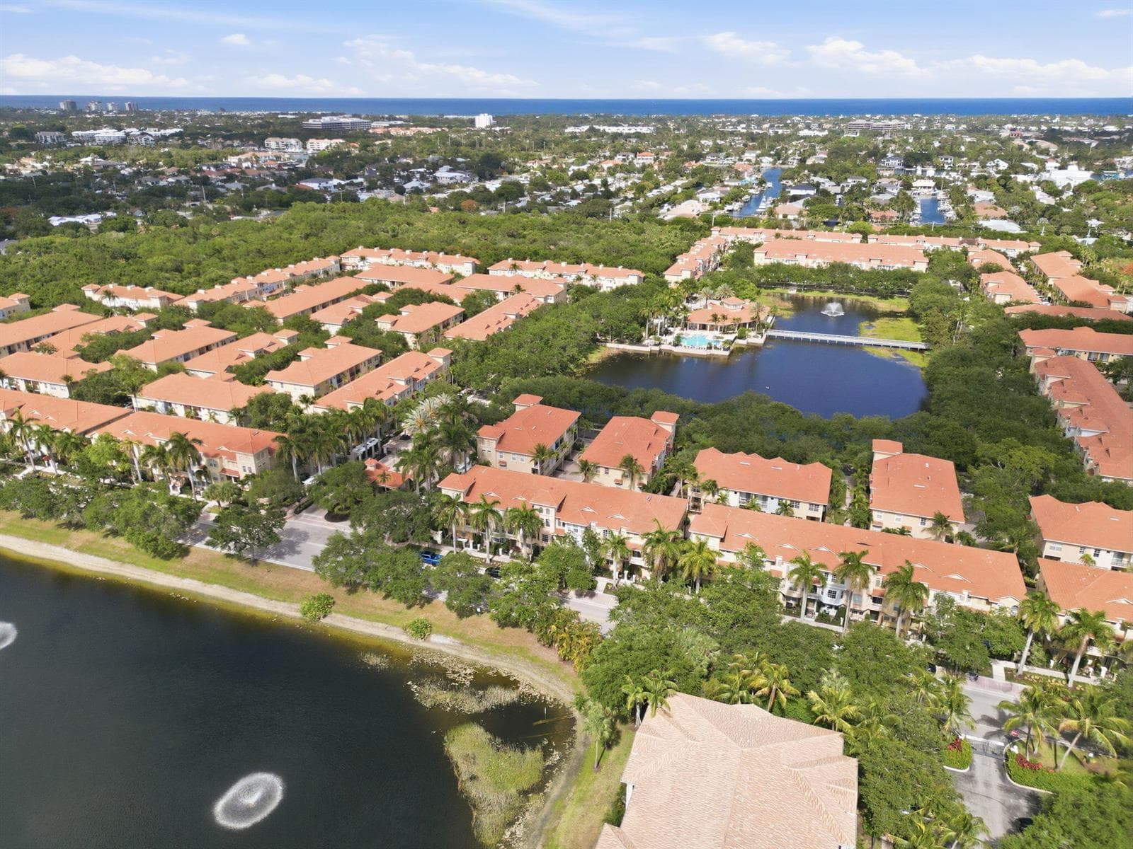 72-web-or-mls-11796_Valencia_Gardens_Ave