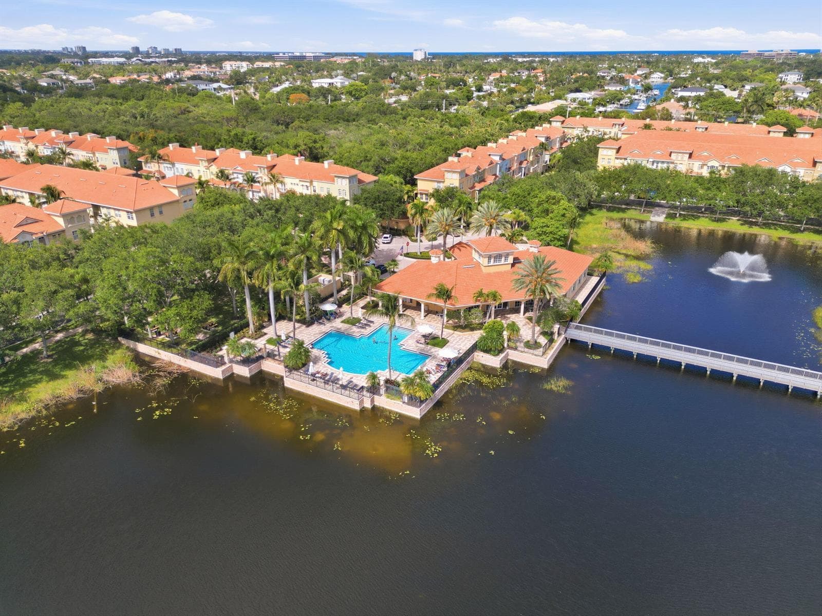73-web-or-mls-11796_Valencia_Gardens_Ave