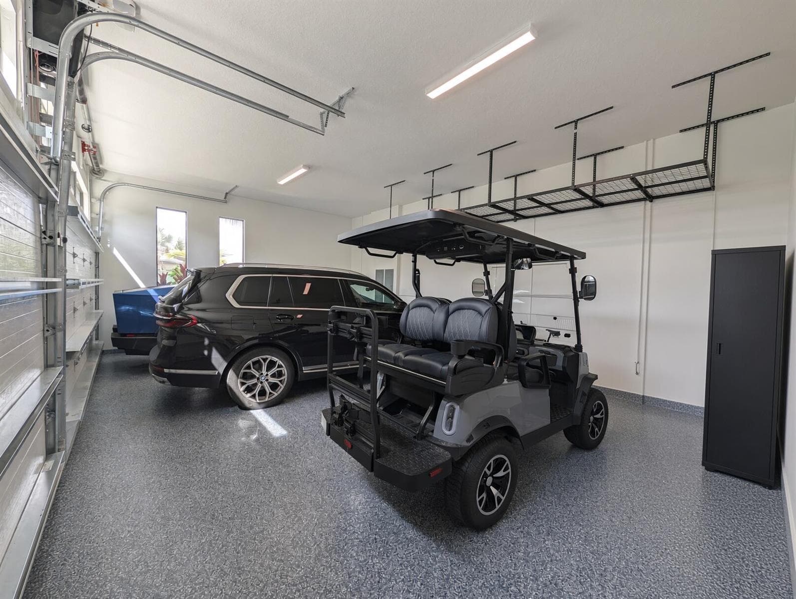3 car garage