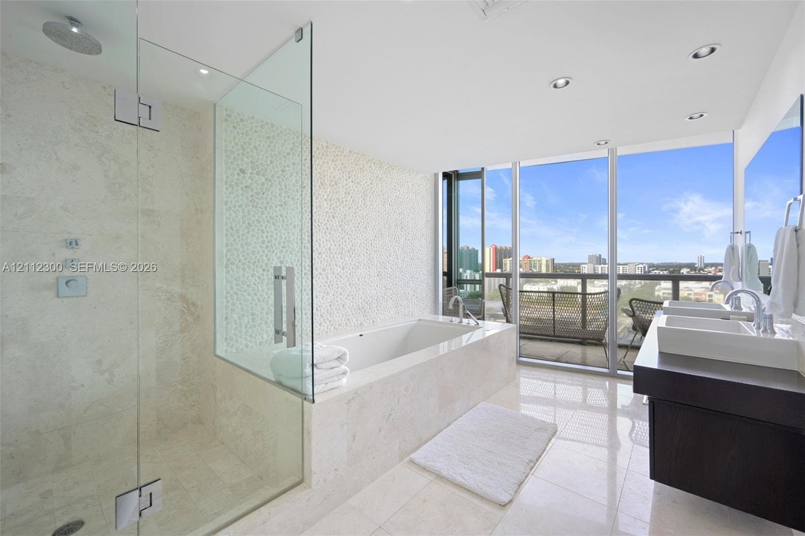 Jade Ocean · #1508 in Sunny Isles Beach - Photo 23