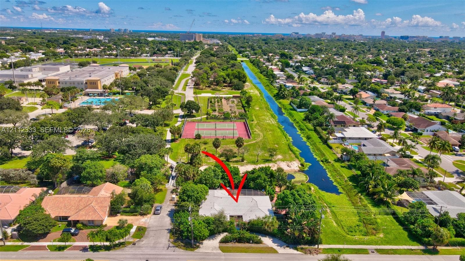 798 Nw 15th Ave