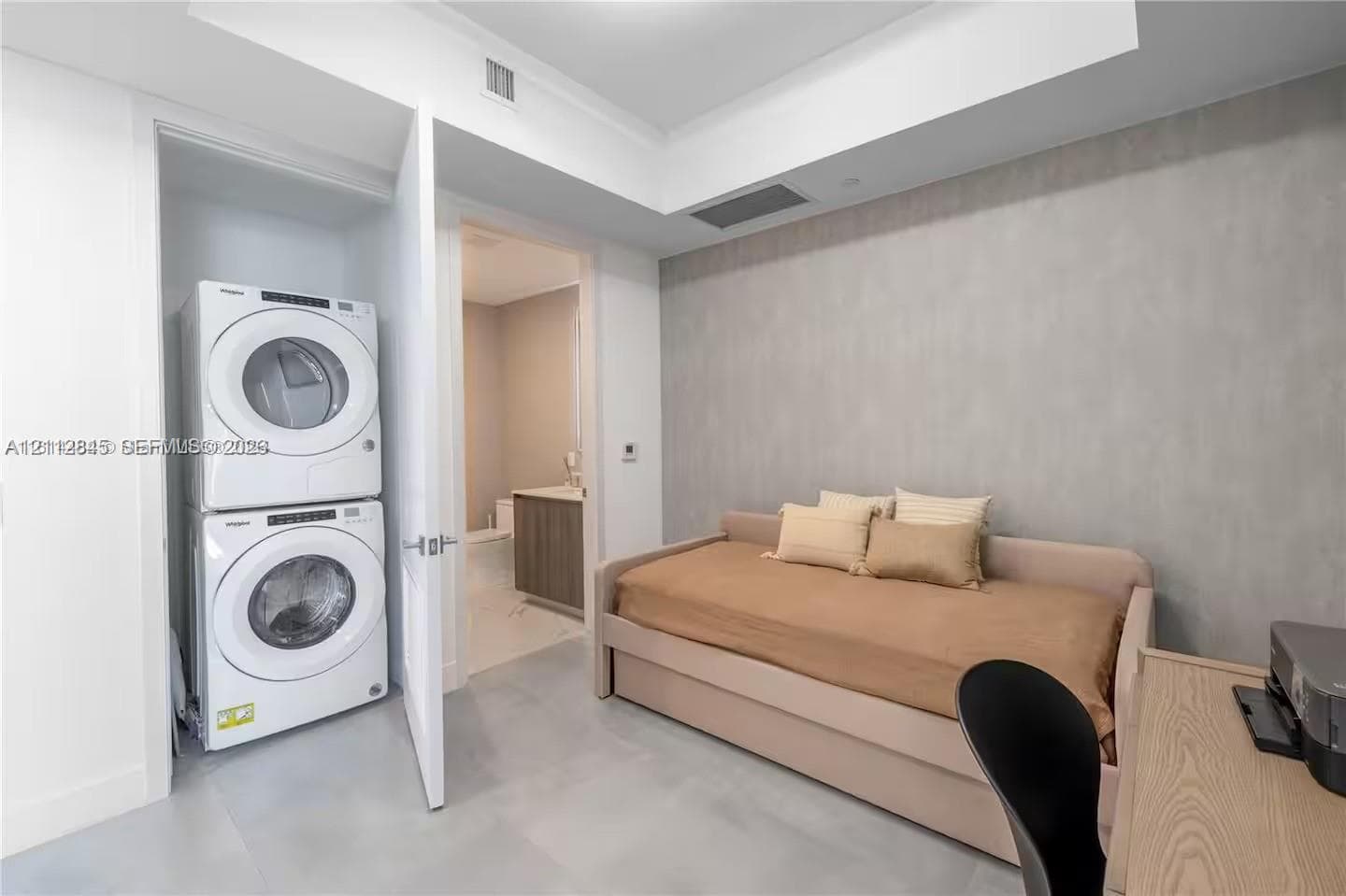 Aurora · #1202 in Sunny Isles Beach - Photo 21