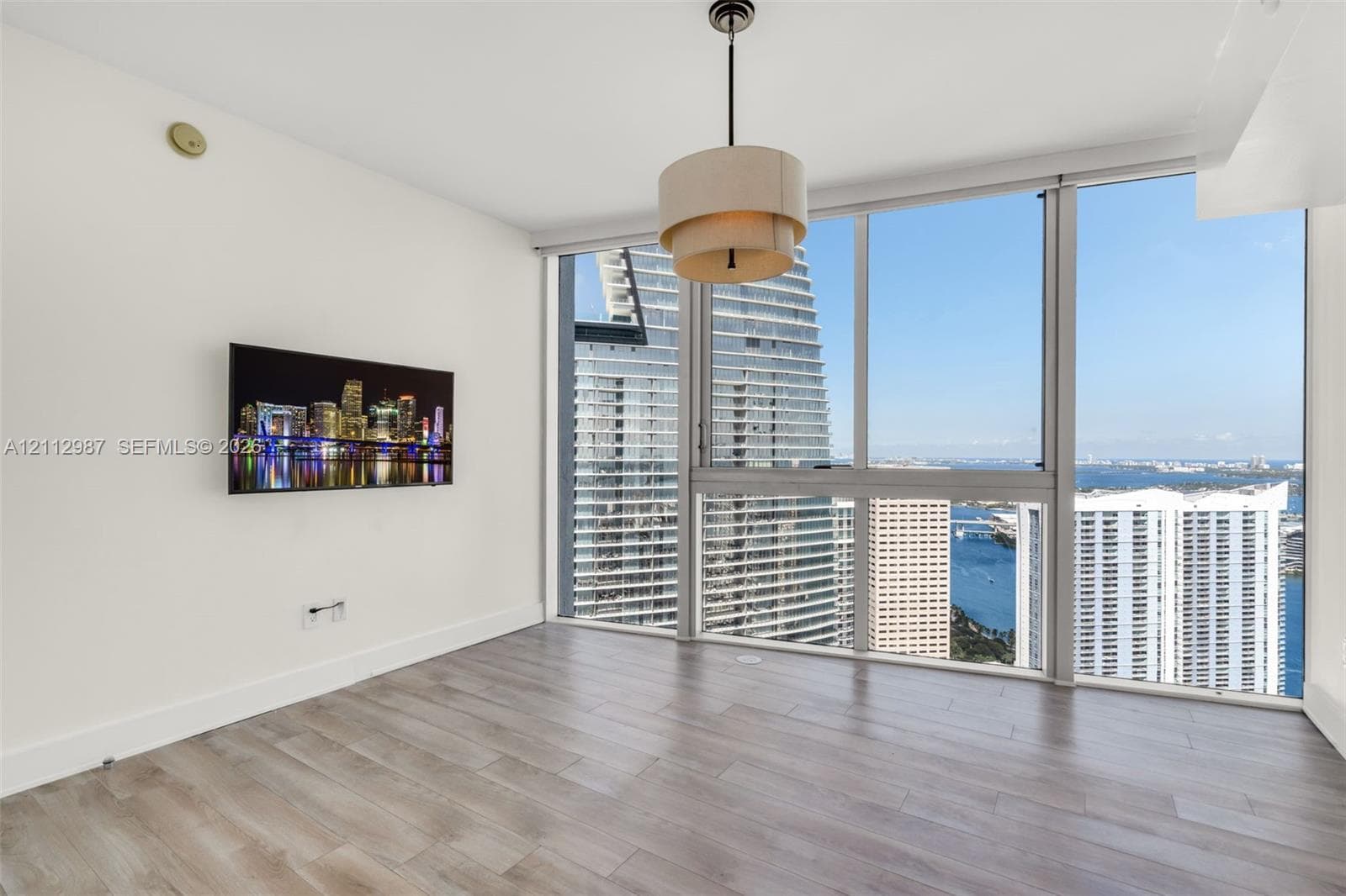 Icon Brickell I · #4901 in Miami - Photo 23