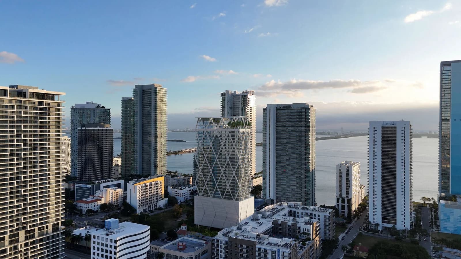 HQ Residences Miami, Edgewater: sbe's Arquitectonica-Designed Pre-Construction Condo Guide (2026)