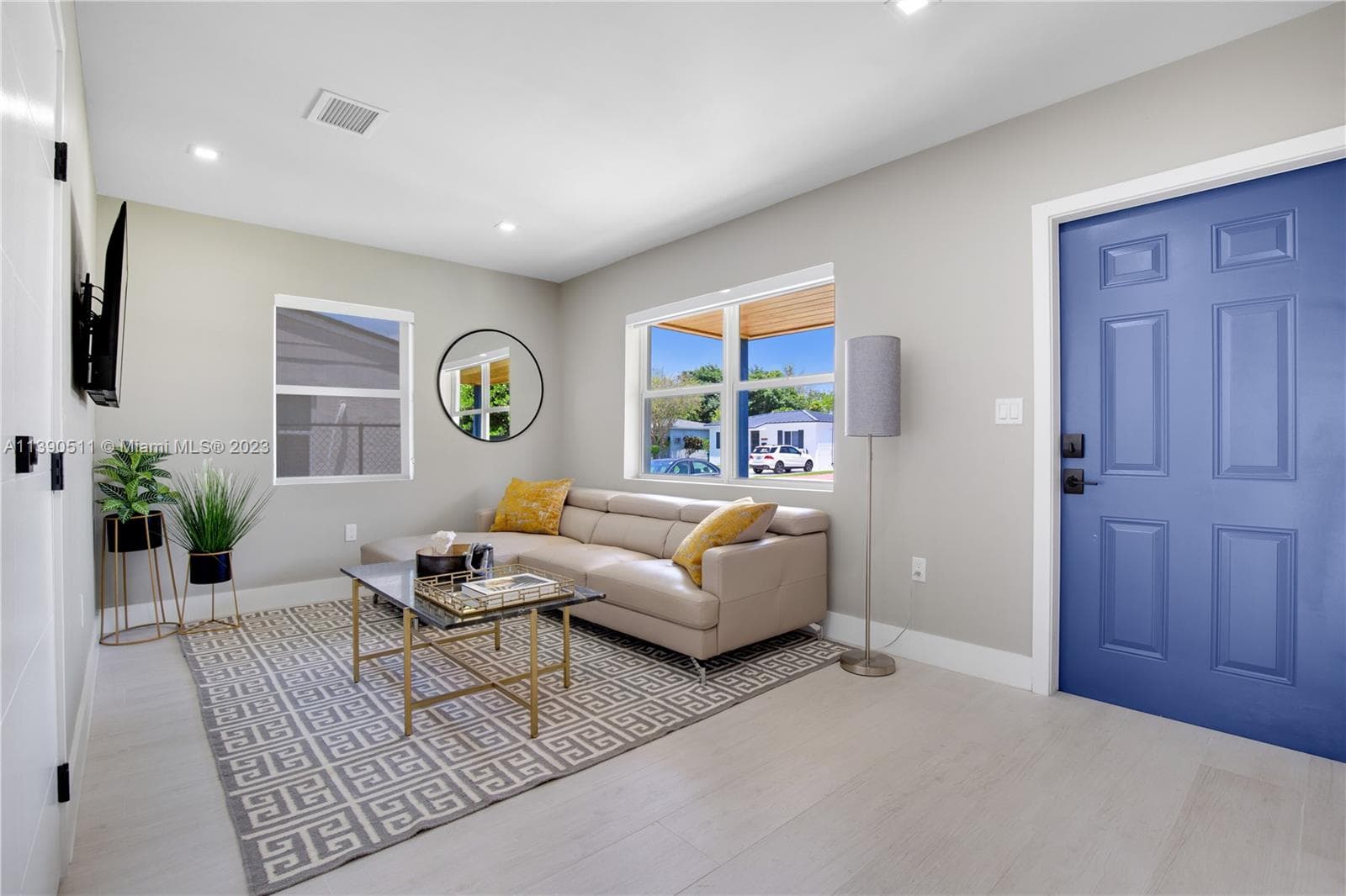 6428 SW 23rd St #6428 photo 1