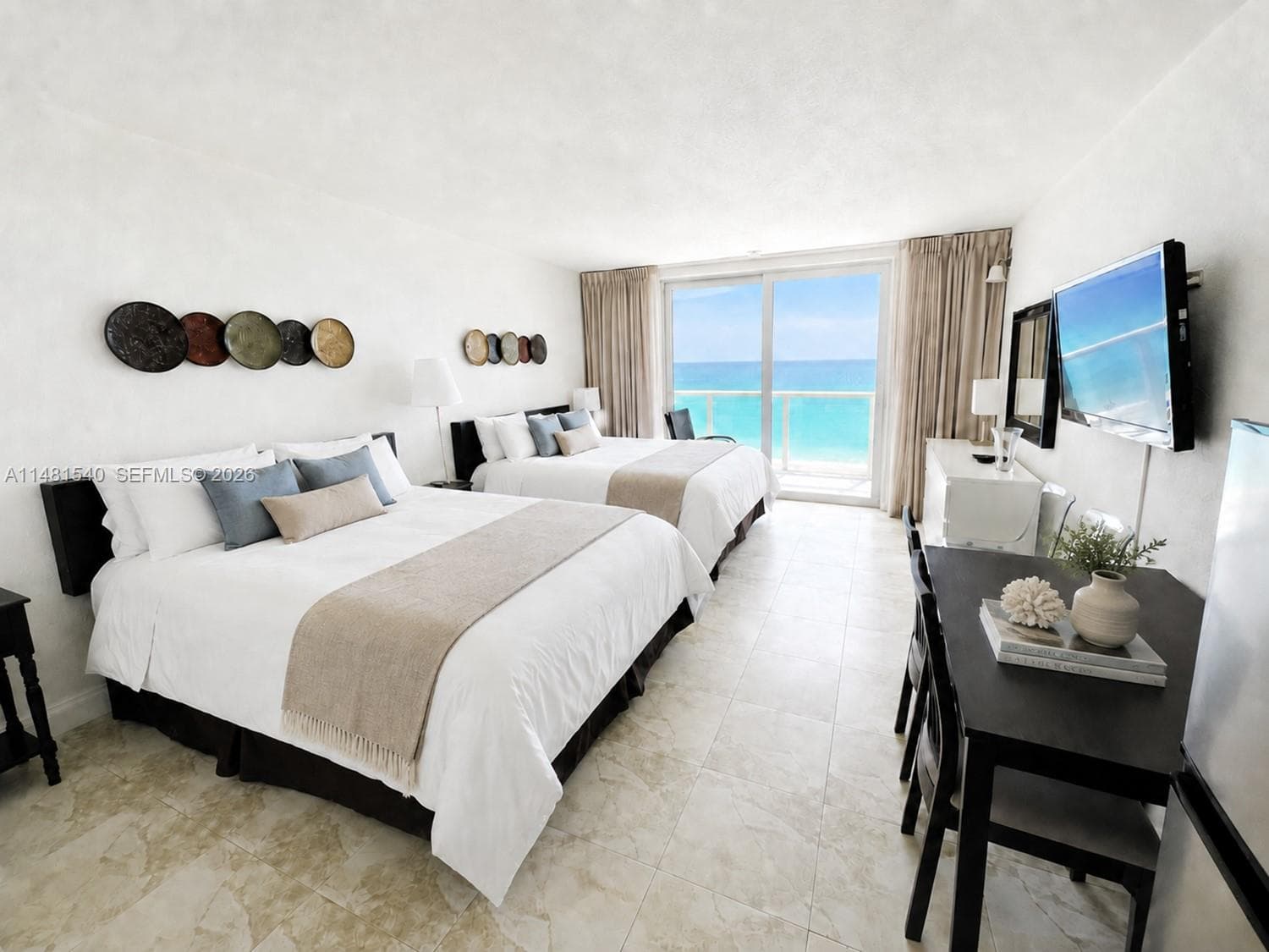 Aventura Beach Club #411
