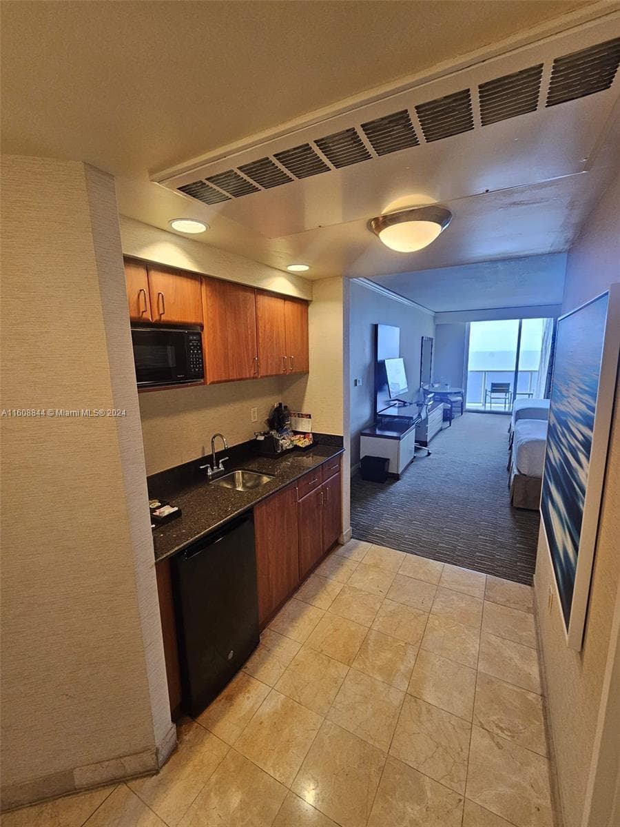 Trump International Beach Resort #2610