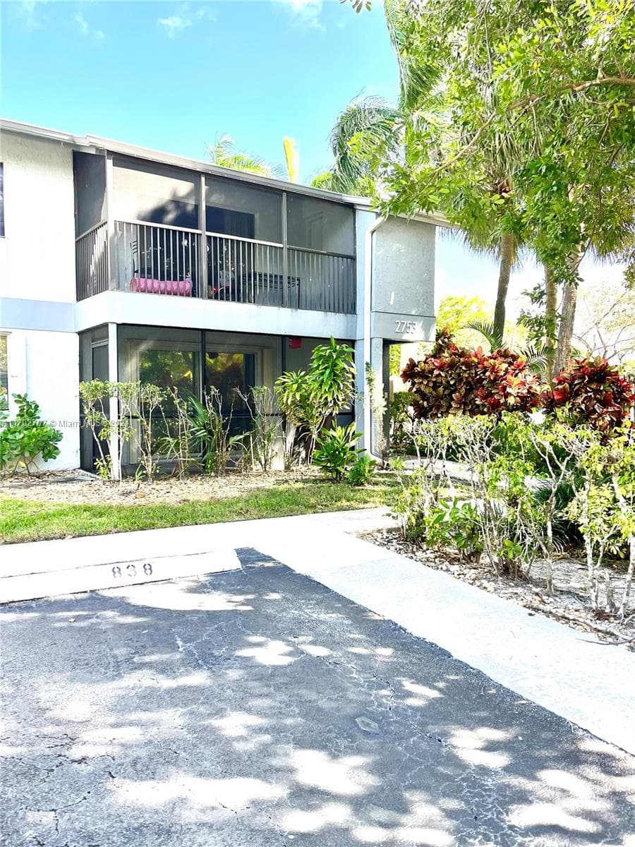 LAKES OF OAKLAND FOREST · #104 in Oakland Park - Photo 1