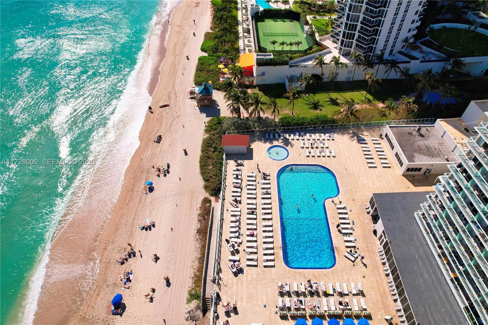 Aventura Beach Club #1141