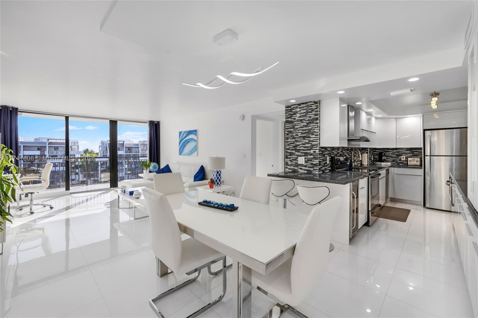 GALT OCEAN TERRACE · #604 in Fort Lauderdale - Photo 1