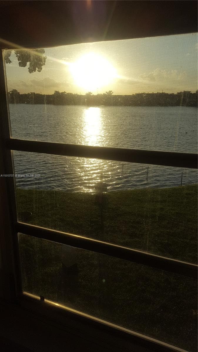 Star Lake N3 3 · #318 in Miami - Photo 1