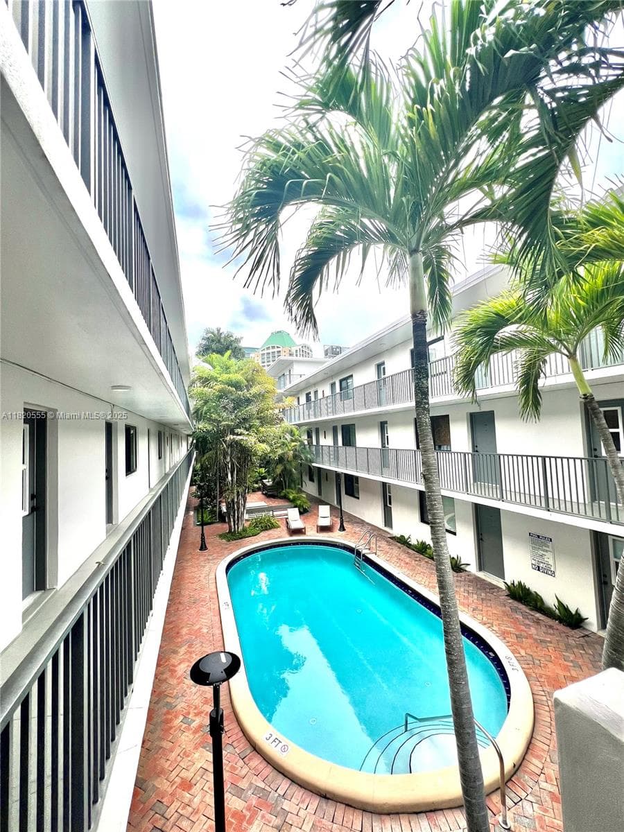 COURTYARDS OF THE GROVE · #S207 in Miami - Photo 1
