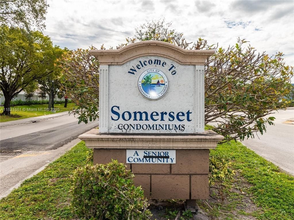 SOMERSET AT LAUDERDALE LA · #210K in Lauderdale Lakes - Photo 1