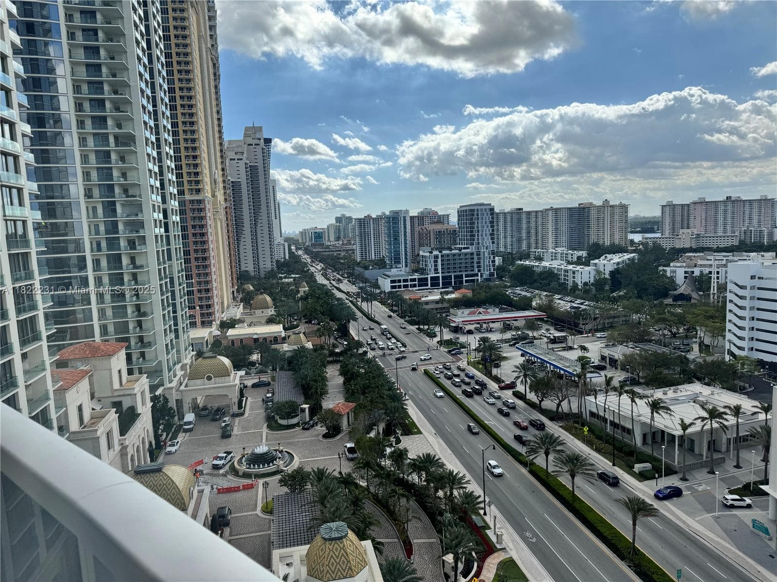 Trump International Beach Resort #918