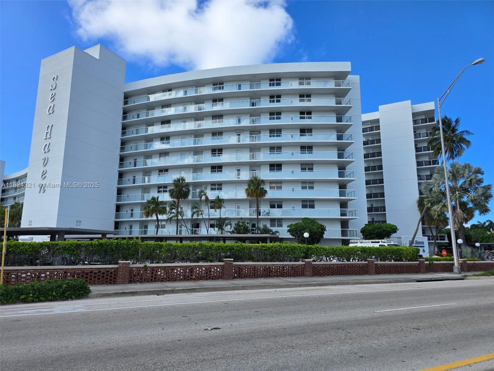 Sea Haven · #636 in Pompano Beach - Photo 1