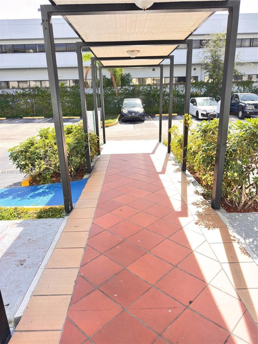 GOLDEN GATE APARTMENTS · #207 in Miami - Photo 1
