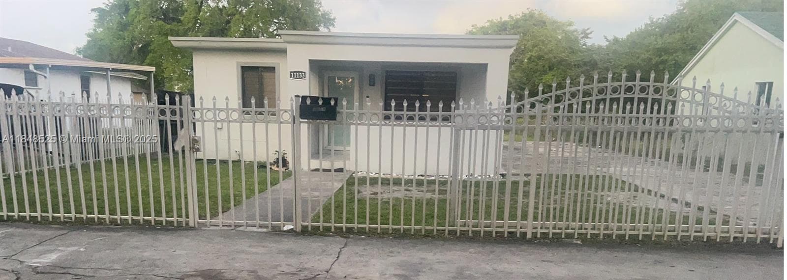 11133 NW 15th Ct photo 1