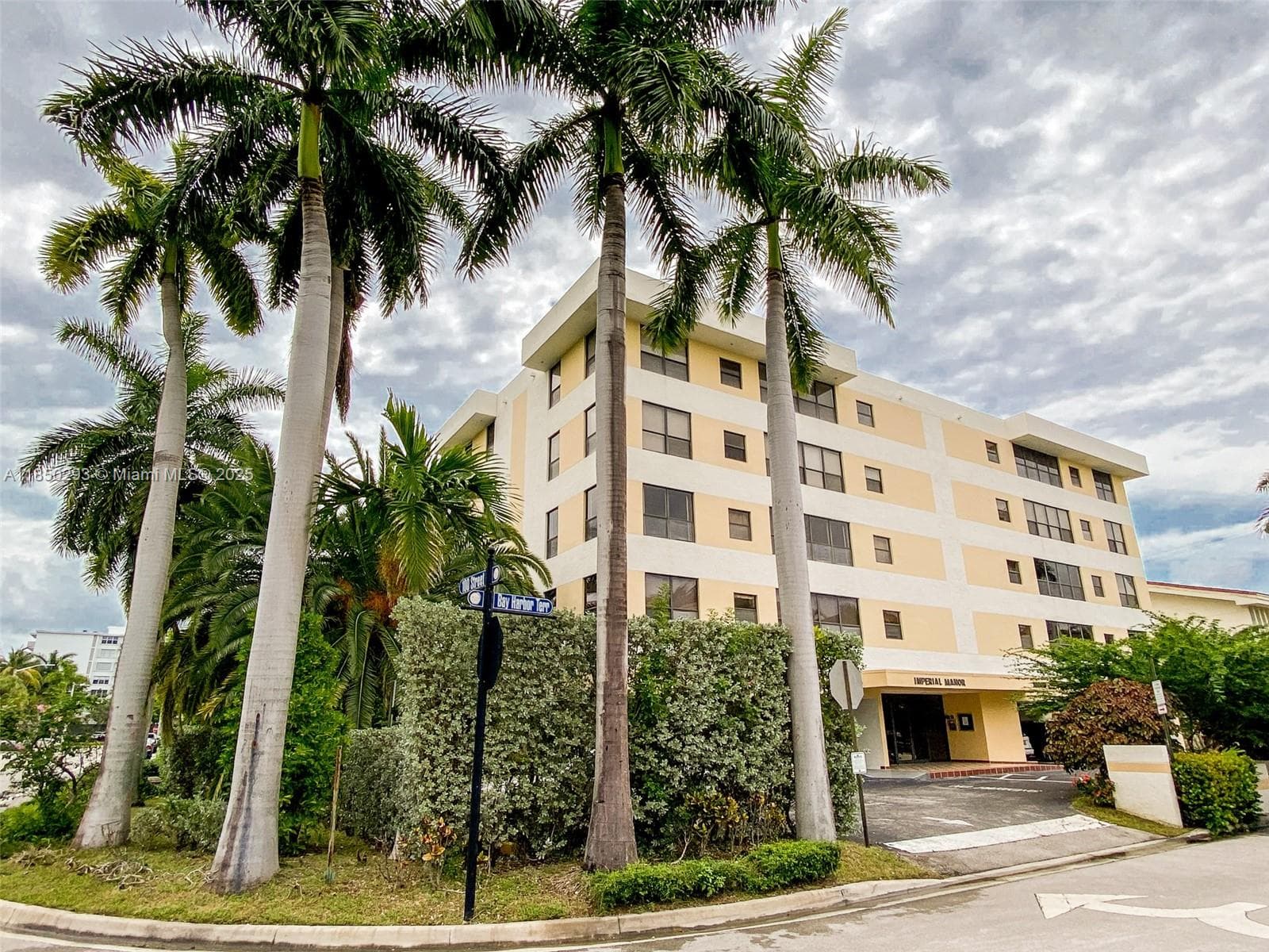THE IMPERIAL CONDO · #401-A in Bay Harbor Islands - Photo 1