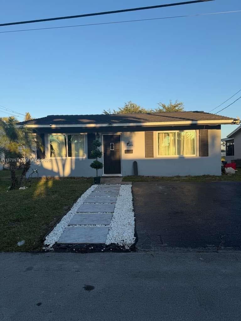 4808 NW 27th Ter photo 1