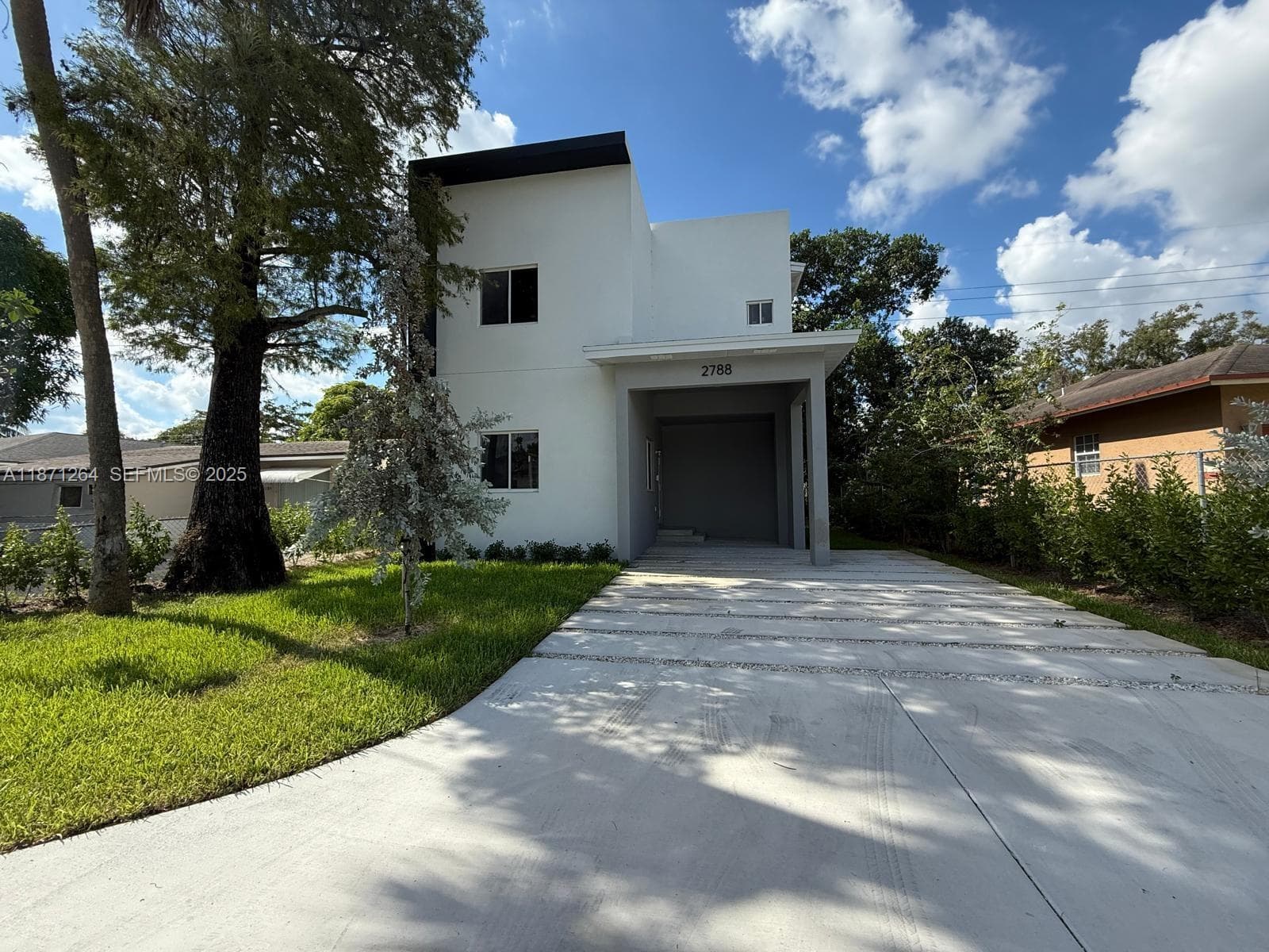 2788 NW 9th Pl #0 photo 1