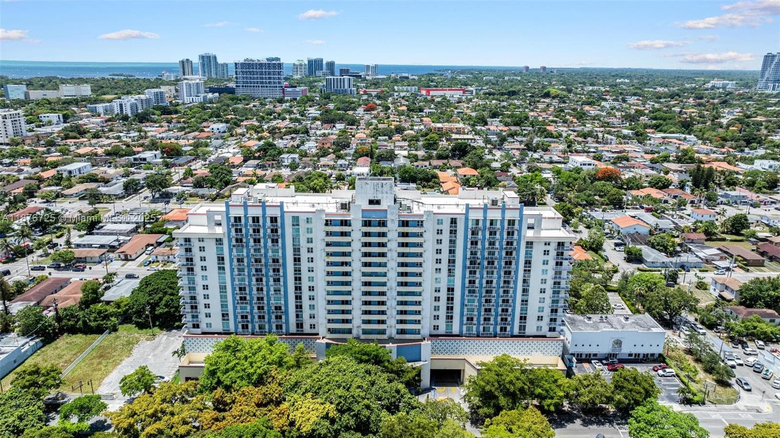 THE ASTON CONDO · #1505 in Miami - Photo 1