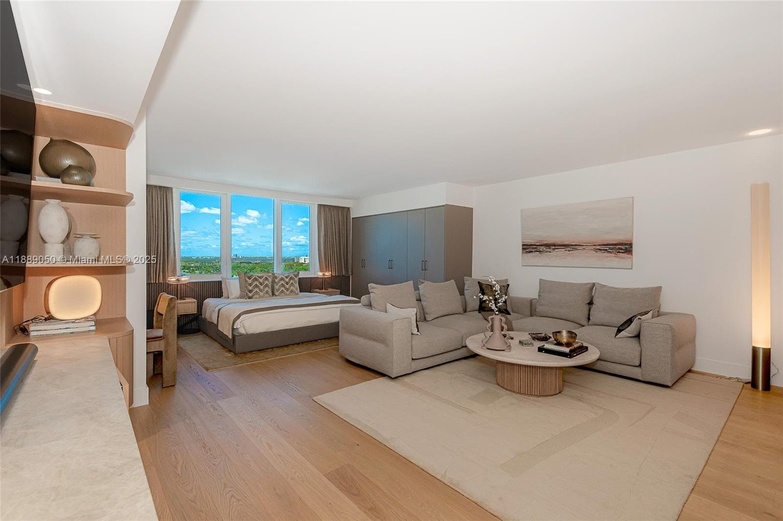 Roney Palace · #1527 in Miami Beach - Photo 1