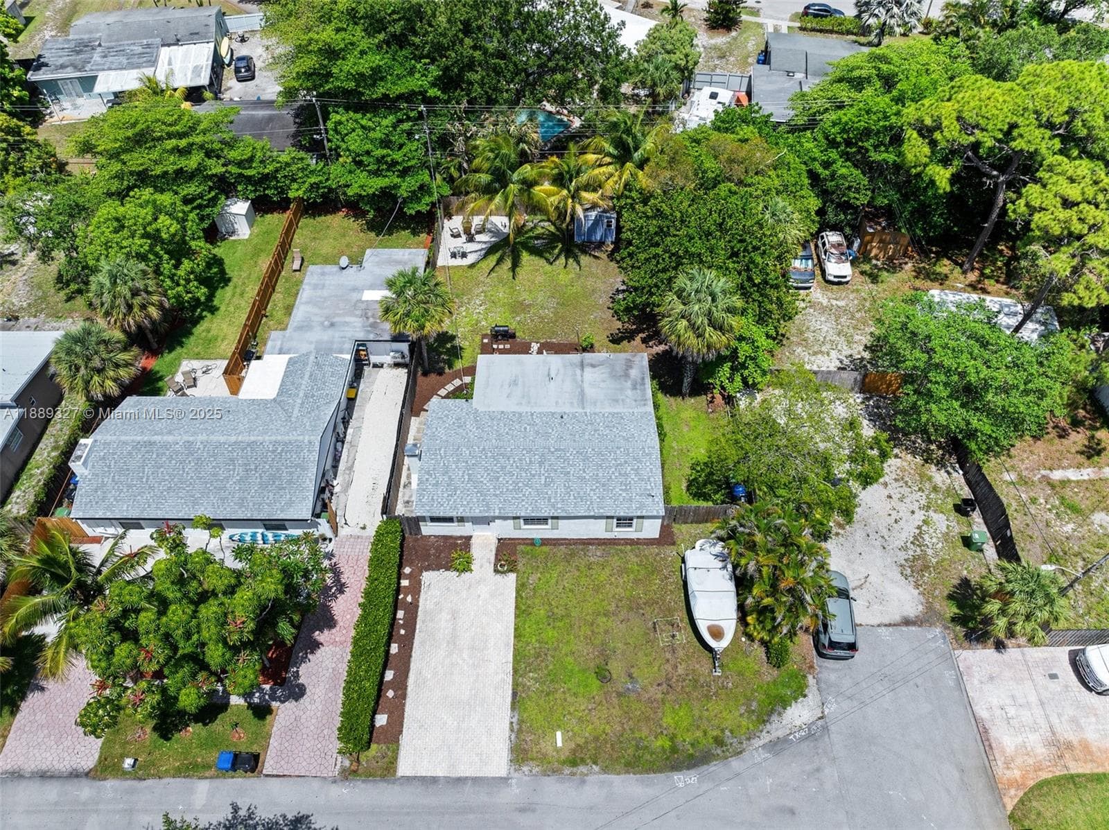 1480 SW 26th Ave photo 1