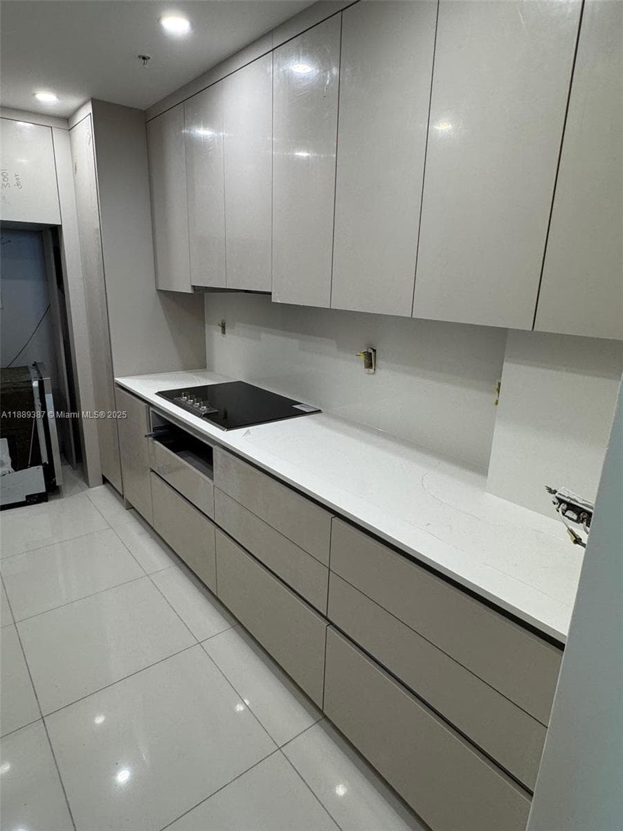 RESIDENCES ON HOLLYWOOD · #511 in Hollywood - Photo 1