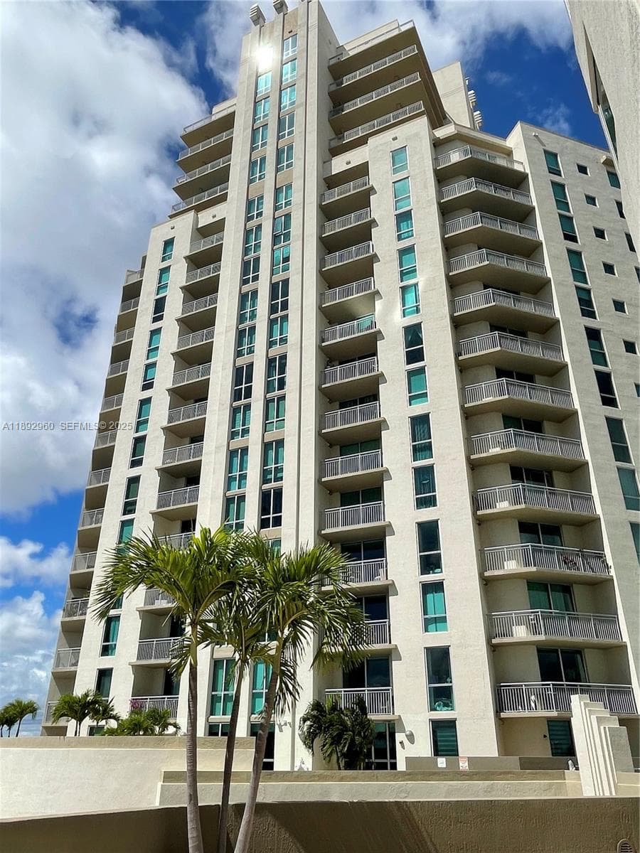 METROPOLIS II AT DADELAND · #1009 in Miami - Photo 1