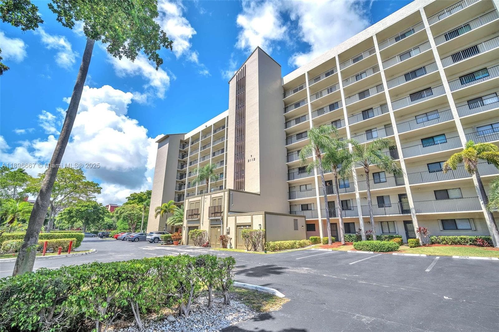 Cypress Bend III Le CLUB · #802 in Pompano Beach - Photo 1
