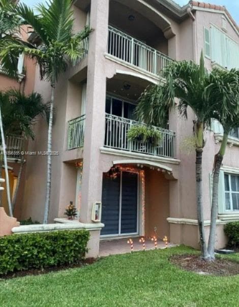 THE COURTS AT DORAL ISLES · #1332 in Doral - Photo 1